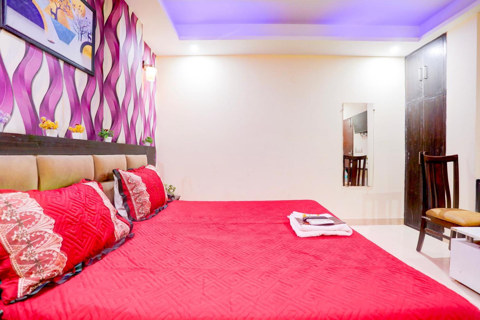 Global Stay Near Delhi Airport 新德里 外观 照片